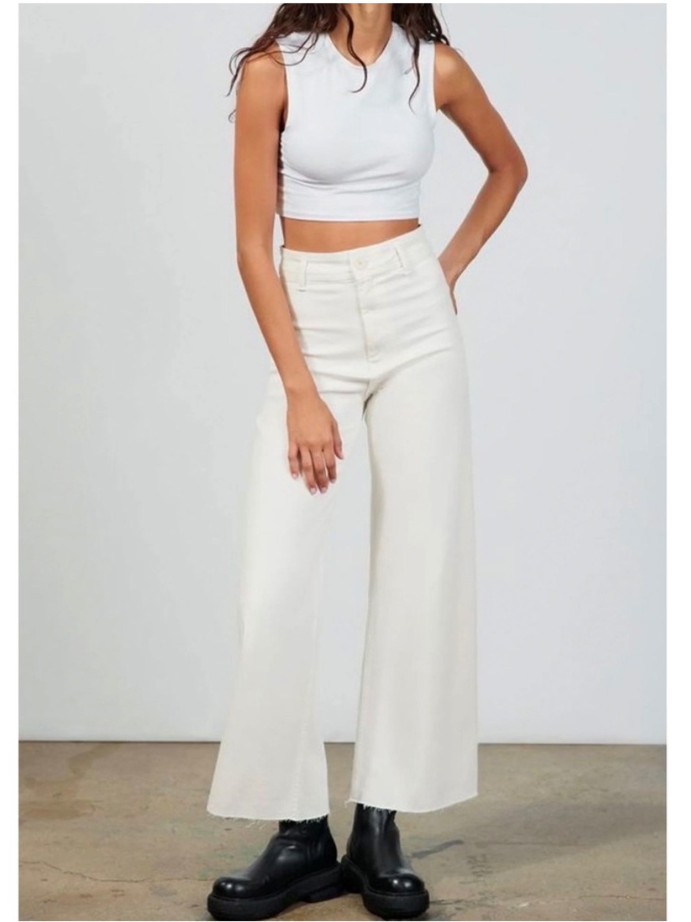 Zara Cream High-Waist Wide Leg Jeans